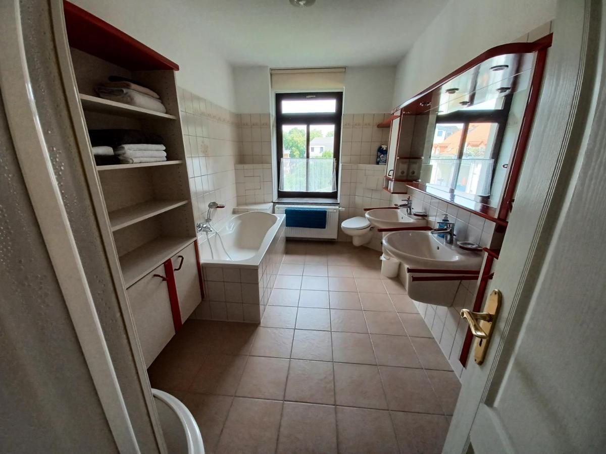 L118 Vermietungen Zwickau Luaran gambar